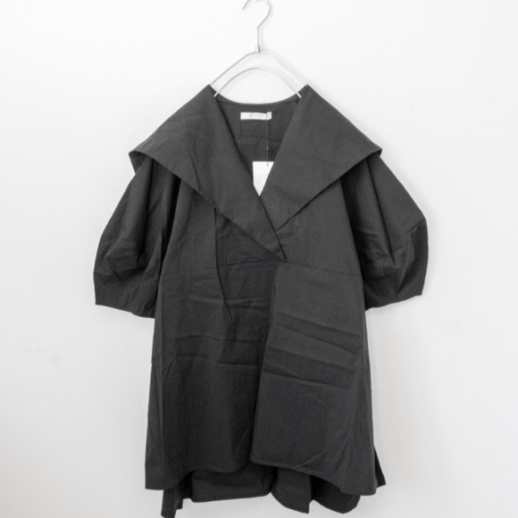 Nicholas K Abstract Geometric top - Picture 6 of 6